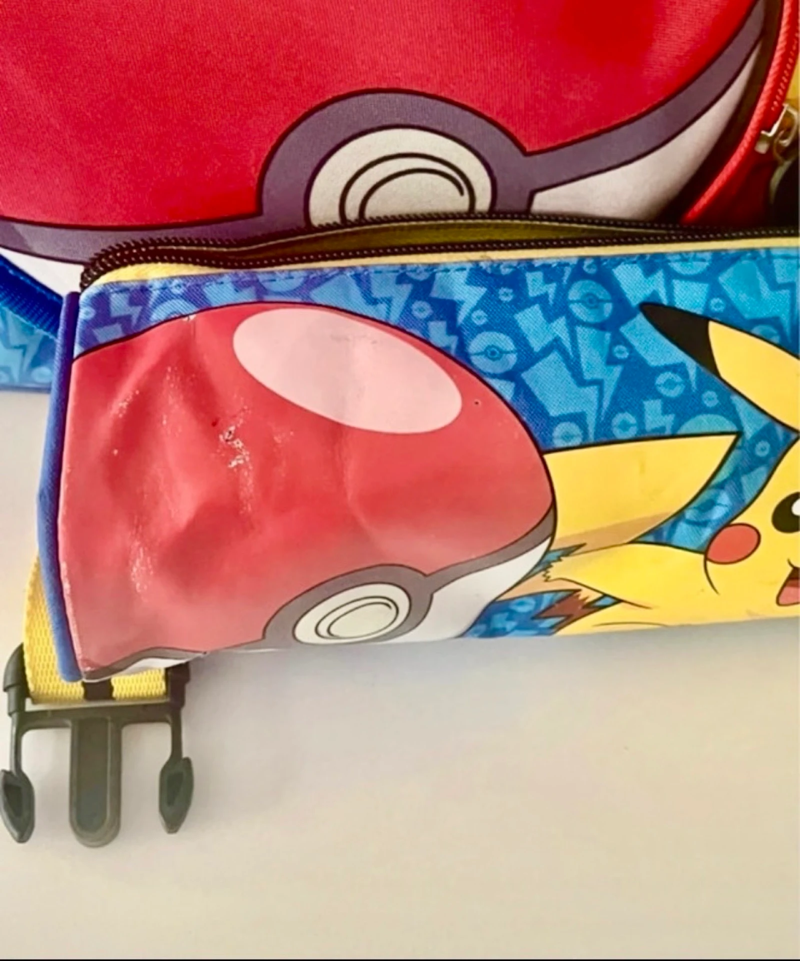 Estuche y bolígrafo Pokémon – photo 10